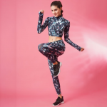 Women Printed Relaxed Ankle Length Mid-Rise Leggins